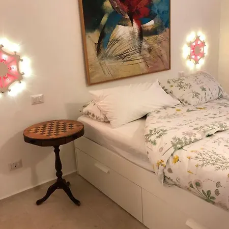 Apartment Zia Checchina *